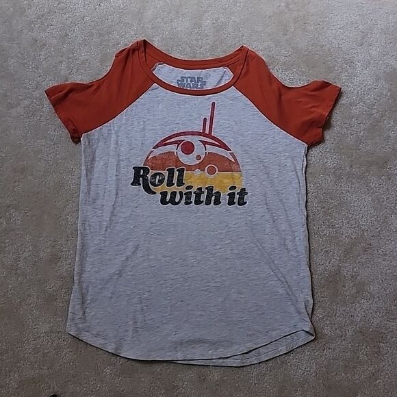 Disney Star Wars BB-8 Roll with It Shirt Size M - Picture 1 of 7